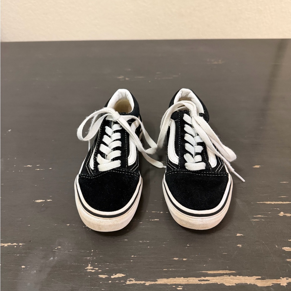 Vans - Old Skool Black and White Size 13 Little Kids